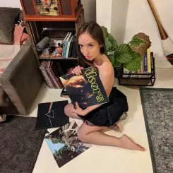 Nina, Erotikus masszázs XII. kerület, 35 év Nő XII. kerület Budapest Magyarország, +36304489038