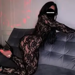 Bébii, Erotikus masszázs IX. kerület, 29 év Nő IX. kerület Budapest Magyarország, +36307138467