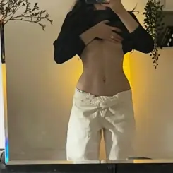 Zoé, Szexpartner II. kerület, 22 év Nő II. kerület Budapest Magyarország, +36203996564