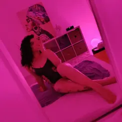 Szandi, Erotikus masszázs XIII. kerület, 22 év Nő XIII. kerület Budapest Magyarország, +36205822739