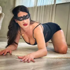 Lauraluxescort1, Szexpartner XIII. kerület, 36 év Nő XIII. kerület Budapest Magyarország, +36208043536